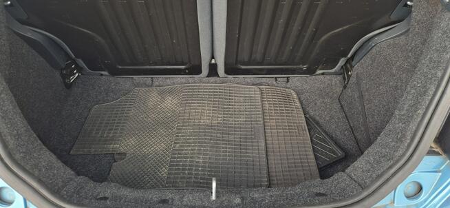 Ford KA GRZANE FOTELE