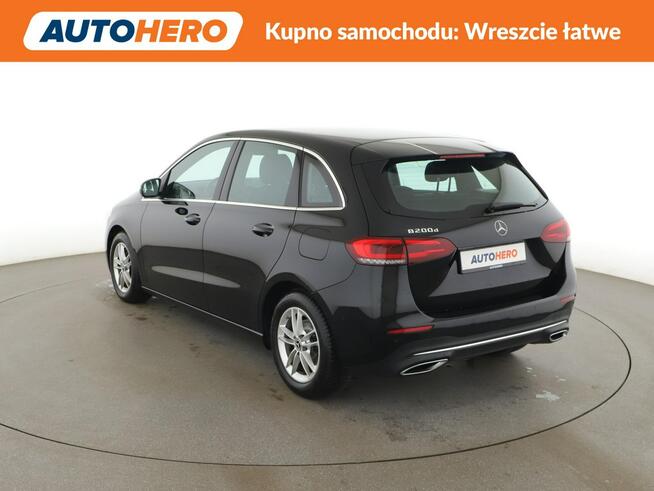 Mercedes B 200 B200d Progressive Automat Navi Tempomat Grzane Fotele MBUX Kamera LED