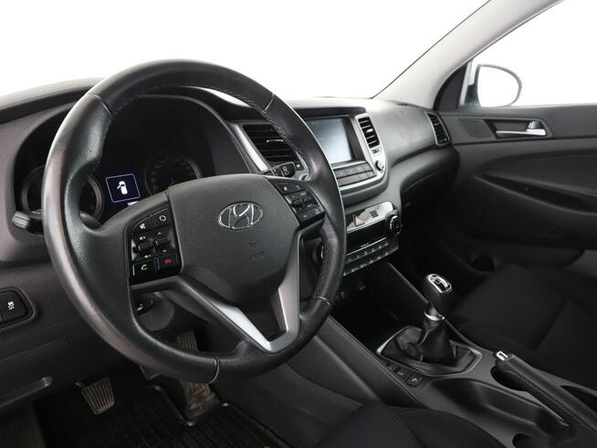 Hyundai Tucson 4x4 177KM navi grzane fotele hak kamera tempomat