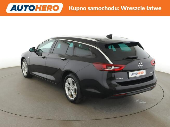Opel Insignia Sports Tourer automat full LED navi klima auto grzane fotele kamera i czujniki parko