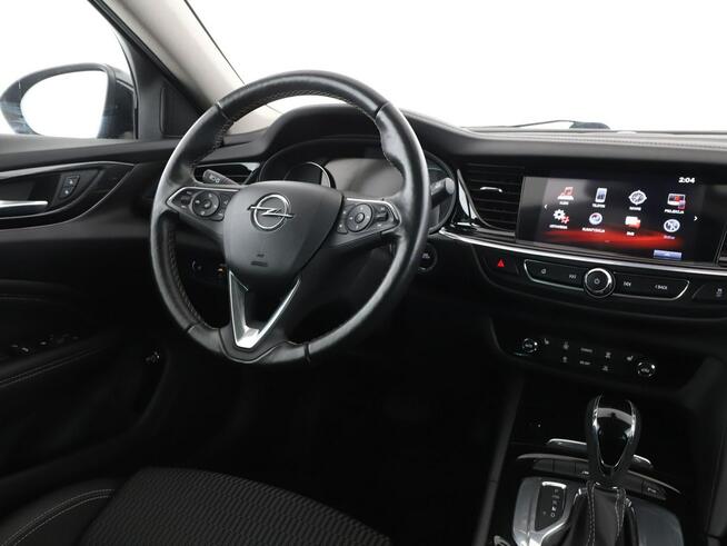 Opel Insignia Sports Tourer automat full LED navi klima auto grzane fotele kamera i czujniki parko