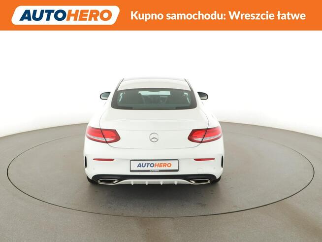 Mercedes C 200 amg line panorama navi automat grzane fotele sporty