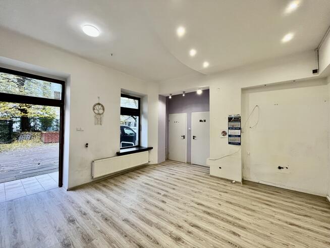 Lokal usługowy 41 m² - na salon fryzjerski