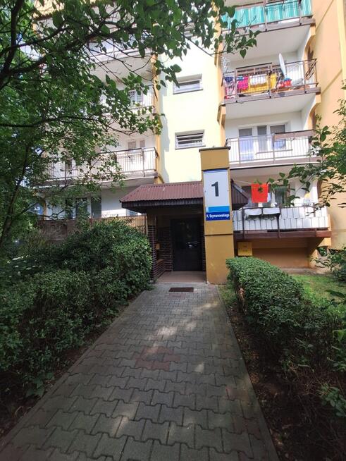 Bańgów | 2 niezależne pokoje | Duża kuchnia