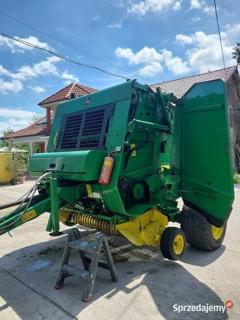 John Dere 572 prasa pasowa