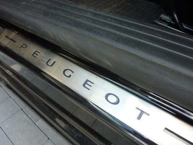 Peugeot 2008 GT-Line*1.2 Benzyna 131 Ps*Navi*Kamera*Grzana Półskóra*Asystenty*2xPDC