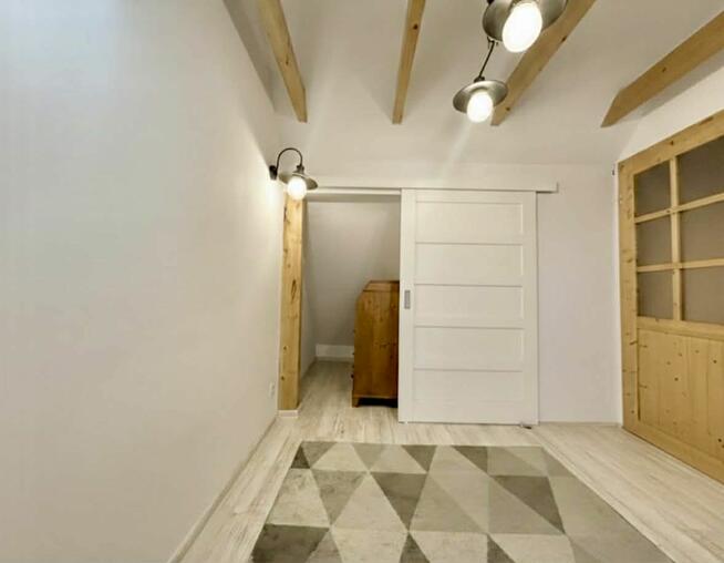 Ochota Filtry/ Kamienica/ Salon z kominkiem