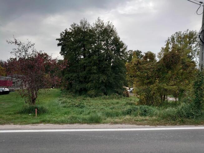 Sprzedam działkę z dostępem do rzeki