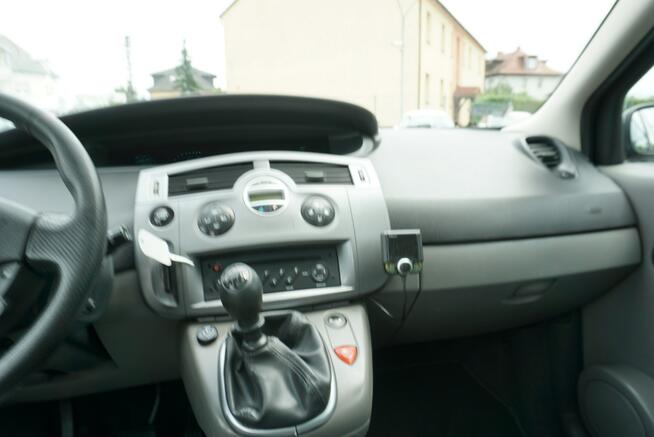 Renault Grand Scenic zarejestrowany, ubezpieczony, 7-osobowy , gaz , ekonomiczny