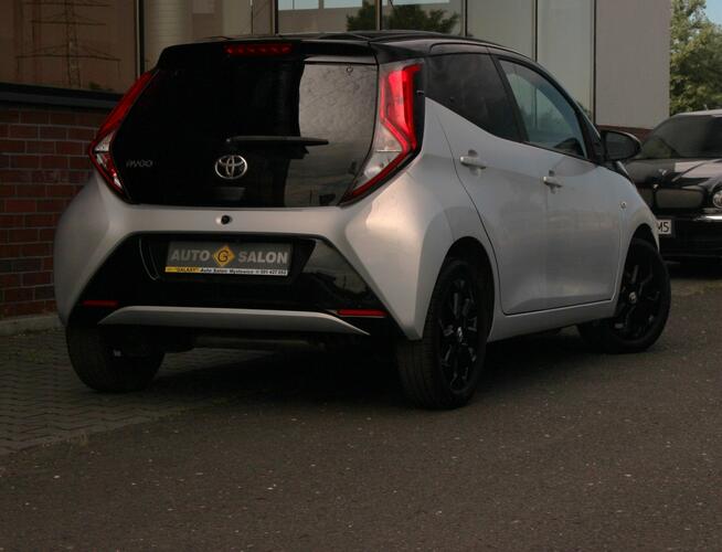 Toyota Aygo Navi*Klimatronik*GrzaneFotele*Kamera*Esp*Led*BT*Alu*Android*GwarVGS
