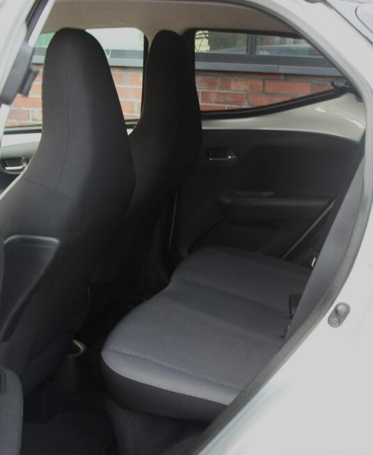 Toyota Aygo Navi*Klimatronik*GrzaneFotele*Kamera*Esp*Led*BT*Alu*Android*GwarVGS