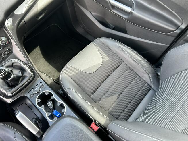 Ford Kuga TITANIUM