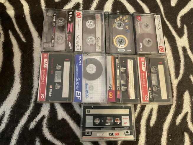 26 sztuk oryginalnych kaset magnetofonowych + 9 nagranych gr