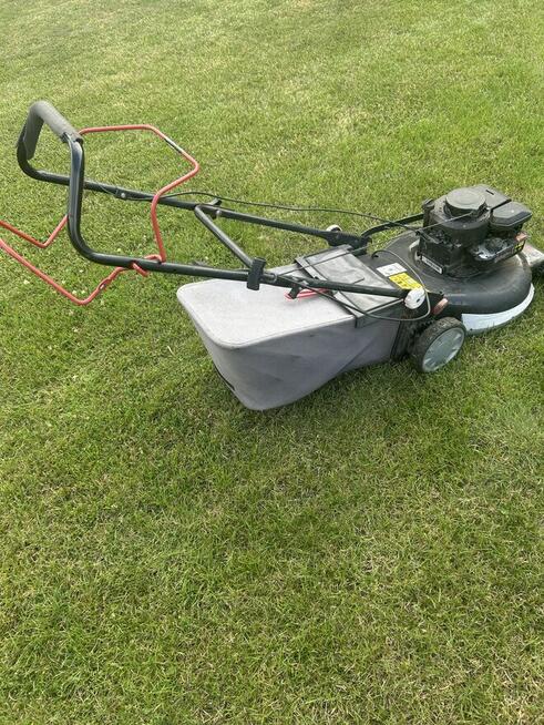 Sprzedam kosiarkę Murray Briggs&Stratton