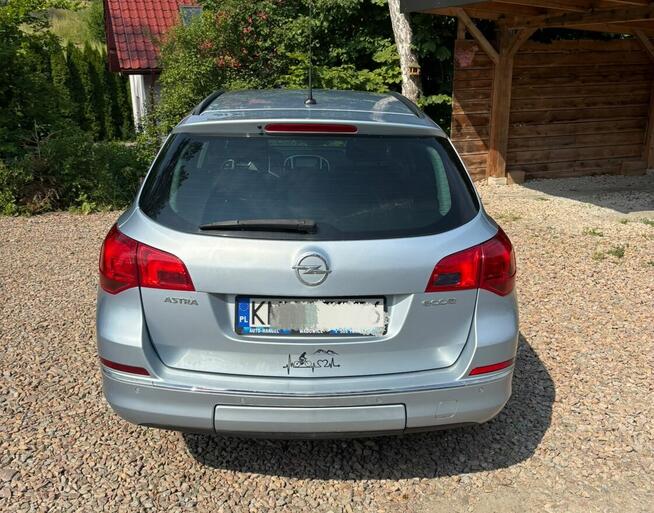 Opel Astra J