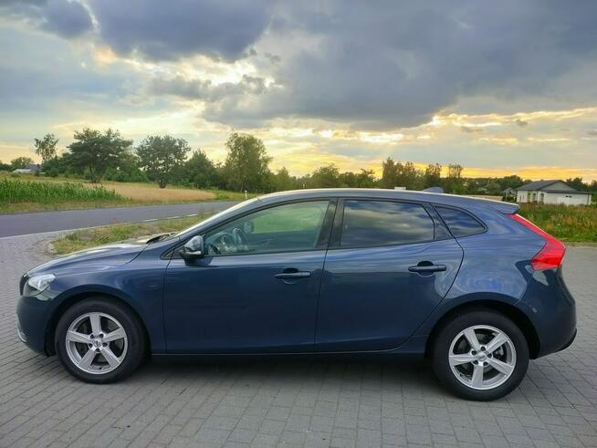 Volvo V40 2.0 D2 Momentum Automat Klimatyzacja PDC Nawigacja