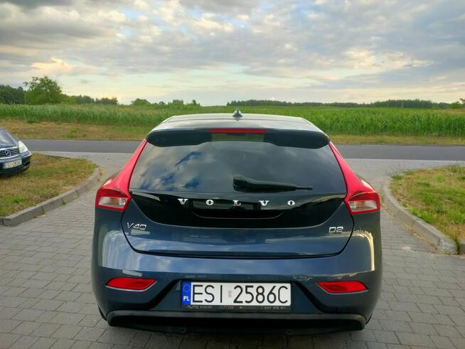 Volvo V40 2.0 D2 Momentum Automat Klimatyzacja PDC Nawigacja