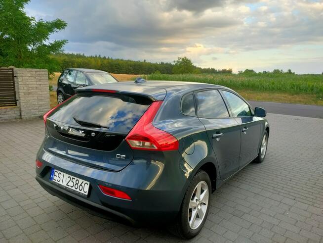 Volvo V40 2.0 D2 Momentum Automat Klimatyzacja PDC Nawigacja