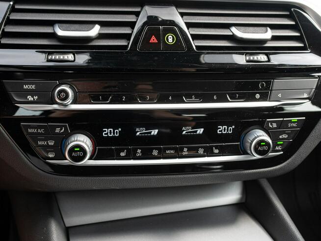 KR1XR97#520i Skóra Podgrz.f K.cof LED NAVI Salon PL VAT23%
