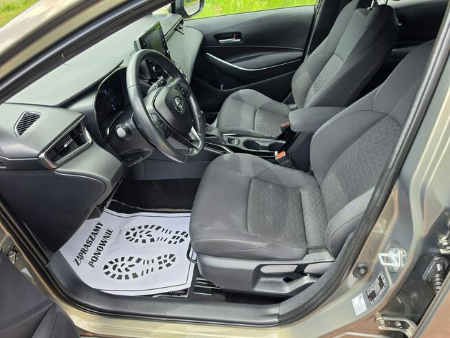 Toyota Corolla 1,8 benzyna-hybryda niski przebieg 92 tyś km automat !
