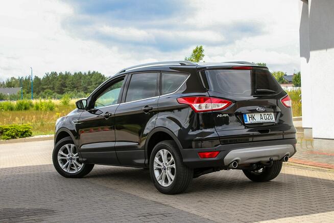 Ford Kuga 180KM 4x4 Park Assist Nawigacja Pół Skóry Podgrzewane Fotele TITANIUM