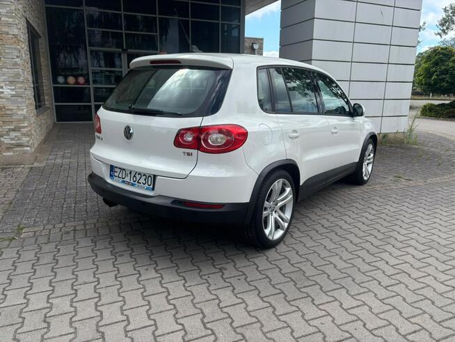 Volkswagen Tiguan *BDB stan*Bogate Wyposażenie*Alu 19 cali*