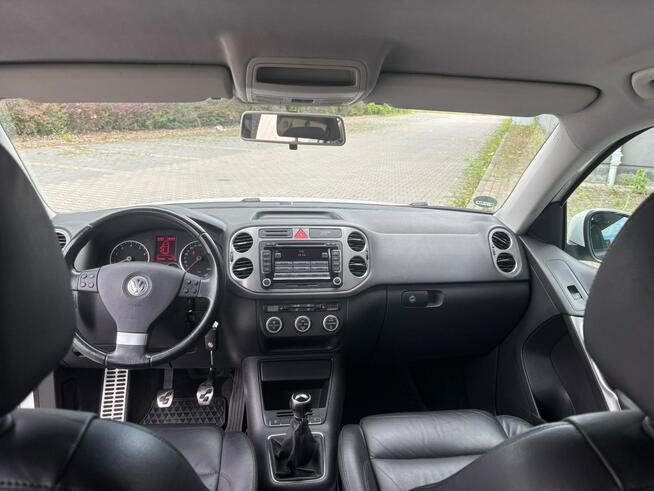 Volkswagen Tiguan *BDB stan*Bogate Wyposażenie*Alu 19 cali*