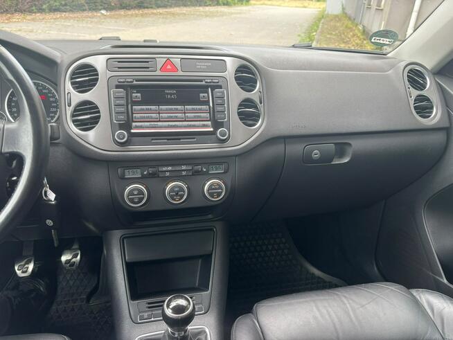 Volkswagen Tiguan *BDB stan*Bogate Wyposażenie*Alu 19 cali*