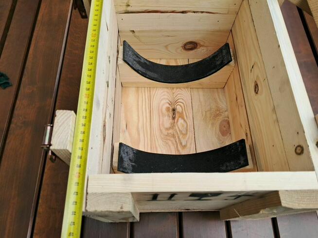 Wojskowa skrzynia transportowa