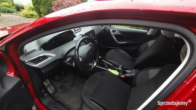 Peugeot 2008 I 1.2 I, 9 lat w jednych rękach