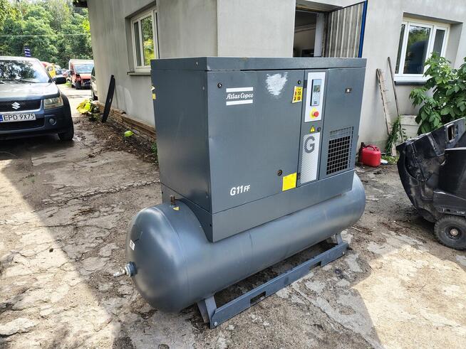 Sprężarka Kompresor śrubowa ATLAS COPCO G11FF z osuszaczem