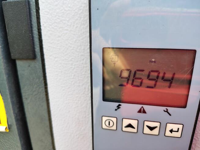 Sprężarka Kompresor śrubowa ATLAS COPCO G11FF z osuszaczem