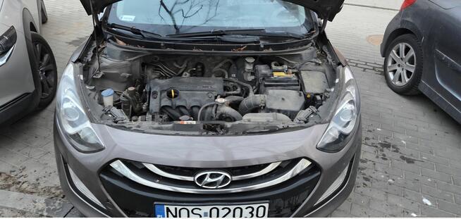 Syndyk sprzeda samochód marki Hyundai i30, rok prod. 2014