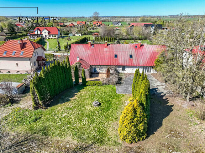 Działki z domem o łącznej powierzchni 5500m2