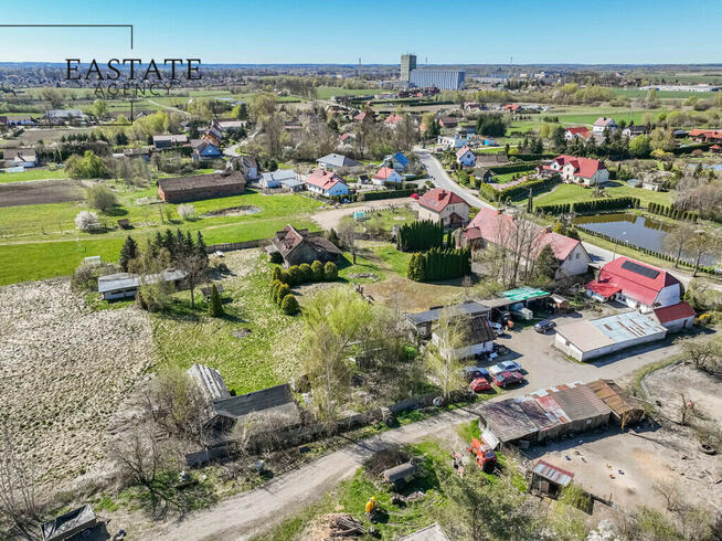 Działki z domem o łącznej powierzchni 5500m2