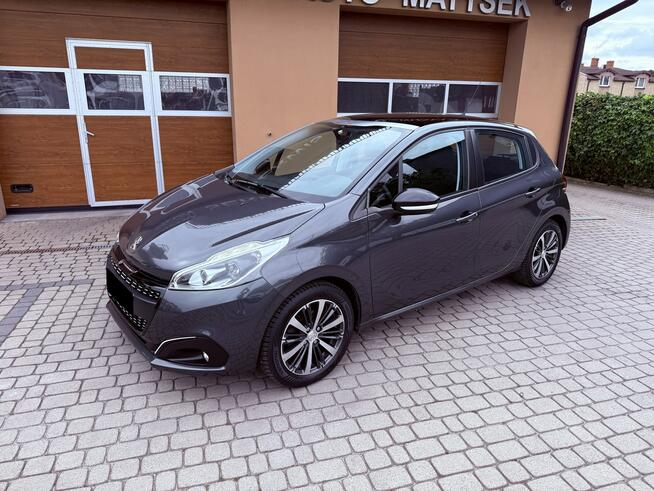 Peugeot 208 1,2 82KM Klimatronik Kamera Panorama