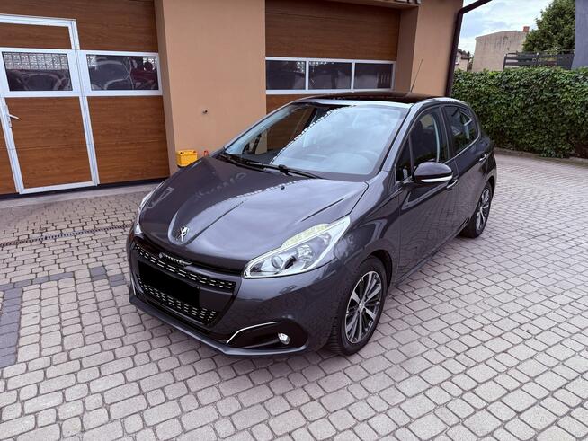 Peugeot 208 1,2 82KM Klimatronik Kamera Panorama