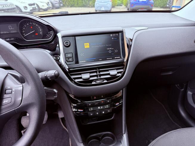 Peugeot 208 1,2 82KM Klimatronik Kamera Panorama