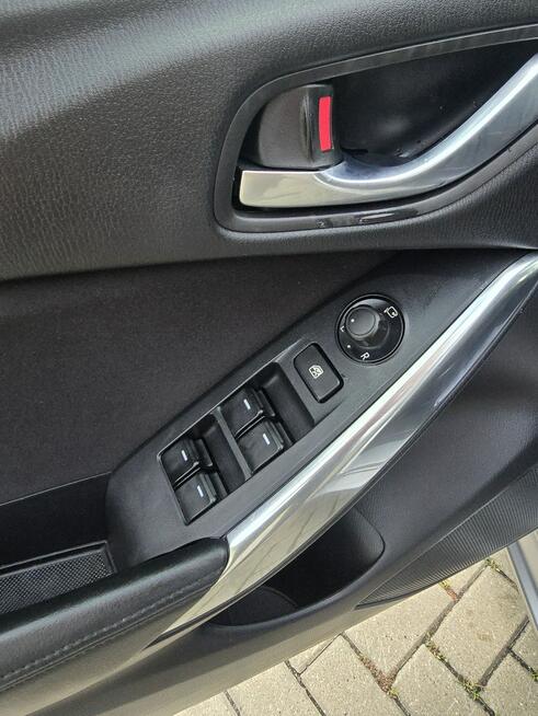 Mazda 6 2,0Benz Navigacja.Xenony.Ledy.Klimatr 2 str.Tempomat.Alu.Kredyt,