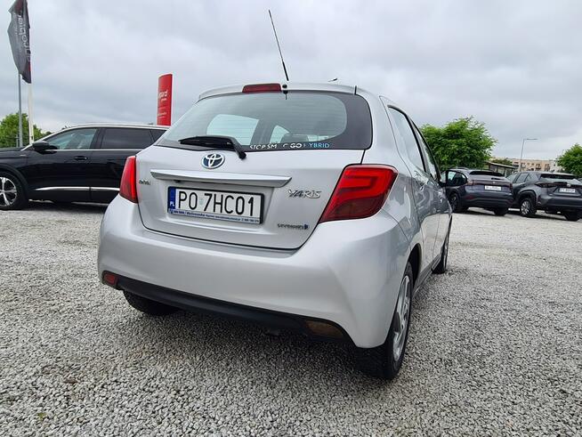 Toyota Yaris HYBRID 63 Tys.Km Kamera Klimatronik Tempomat Halogeny Komputer Alu