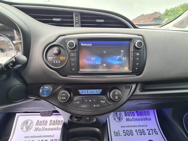Toyota Yaris HYBRID 63 Tys.Km Kamera Klimatronik Tempomat Halogeny Komputer Alu