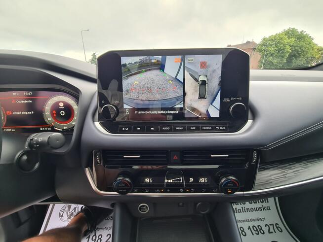 Nissan Qashqai SzklanyDach Navi 2xPDC Kamera HeadUp El.Klapa Wolne Ręce Full Led Alu