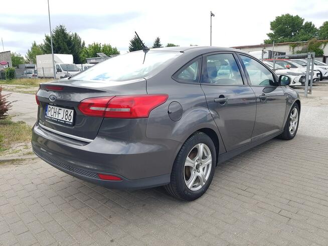 Ford Focus 1,5 TDCi Sedan Salon Polska Klima Zarejestrowany Gwarancja