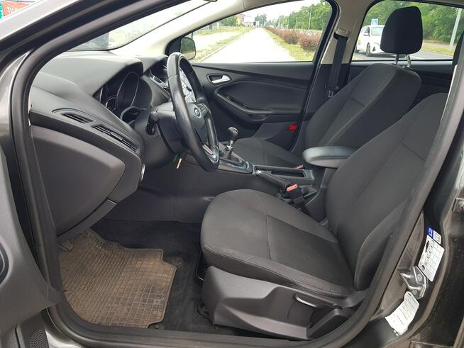Ford Focus 1,5 TDCi Sedan Salon Polska Klima Zarejestrowany Gwarancja