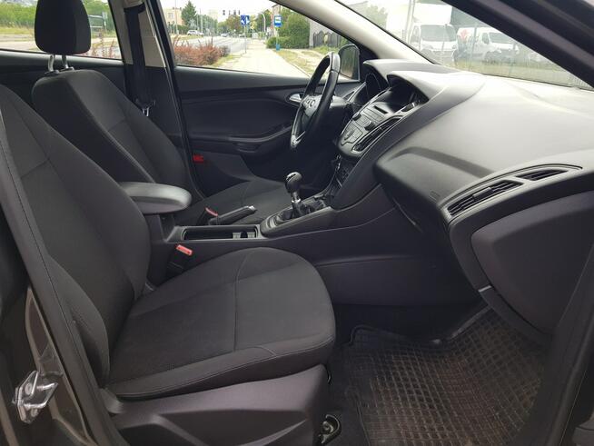 Ford Focus 1,5 TDCi Sedan Salon Polska Klima Zarejestrowany Gwarancja