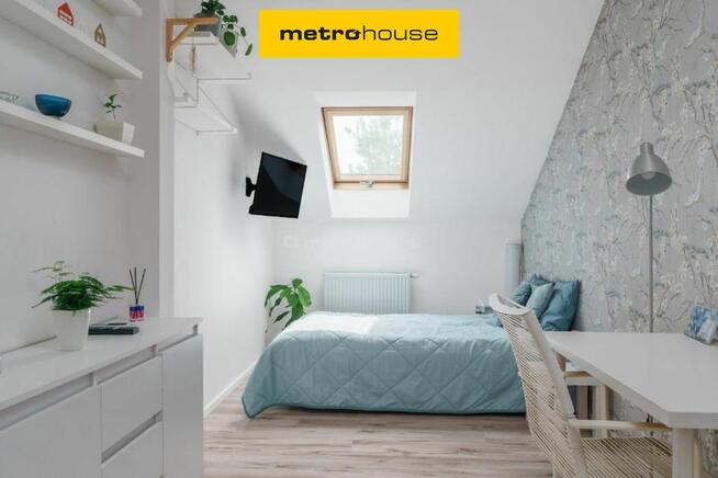 Segment 105 m² w Markach, 3-poziomowy, umeblowany