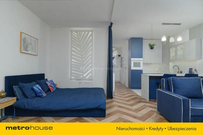 Segment 105 m² w Markach, 3-poziomowy, umeblowany