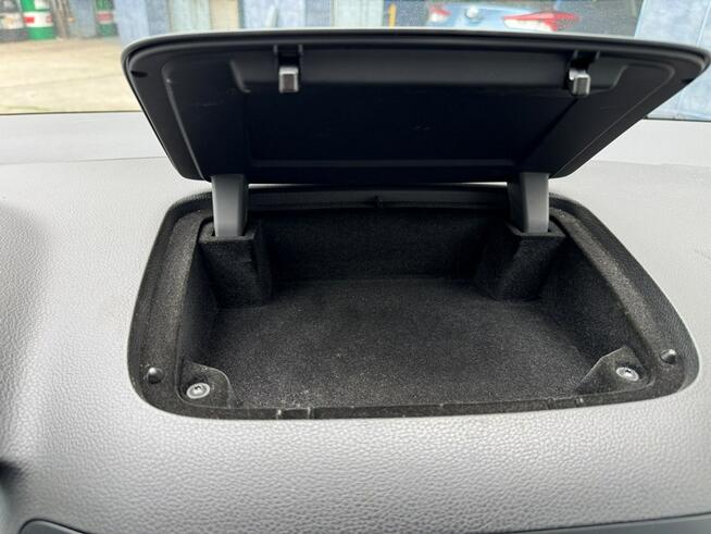 Seat Alhambra Pisemna Gwarancja 12 miesięcy - 7 osobowy