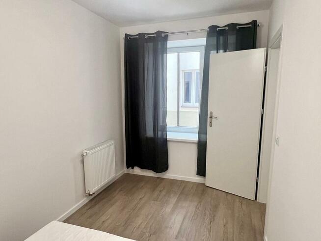 2 pokoje po remoncie - Pl. 3 Maja 10