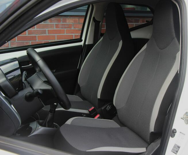 Toyota Aygo Klimatronik*Kamera*Navi*Esp*Led*BT*Android*MałyPrzebieg*Gwar VGS !!!